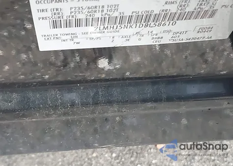 2013 Lincoln Mkt Livery z USA, uszkodzony, nr VIN 2LMHJ5NK1DBL58610